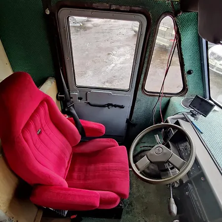 Helsinki's Caravan Adventureヅ Κάμπινγκ